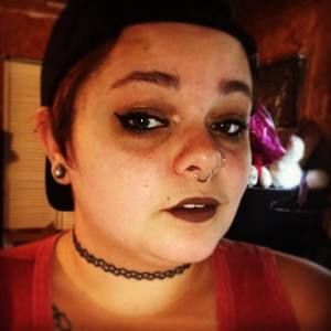 Meet your Posher, Candice